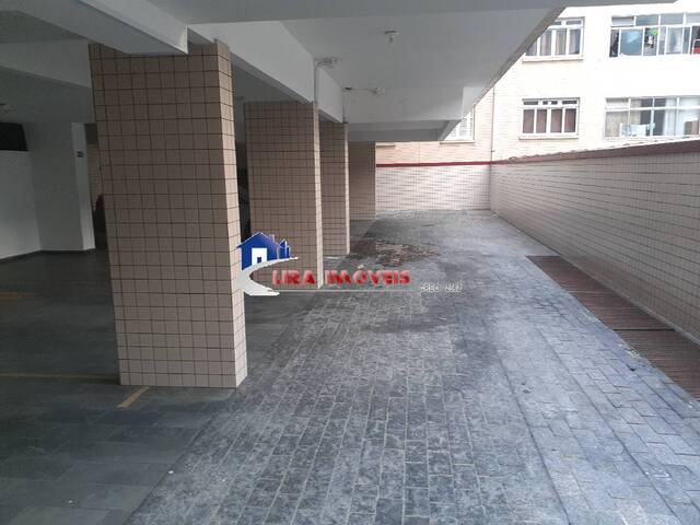 #561 - Apartamento para Venda em São Vicente - SP