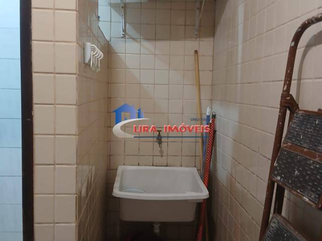 Apartamento para Venda em Santos - 4