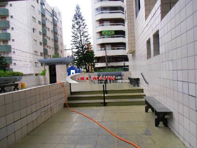 #470 - Apartamento para Venda em Praia Grande - SP
