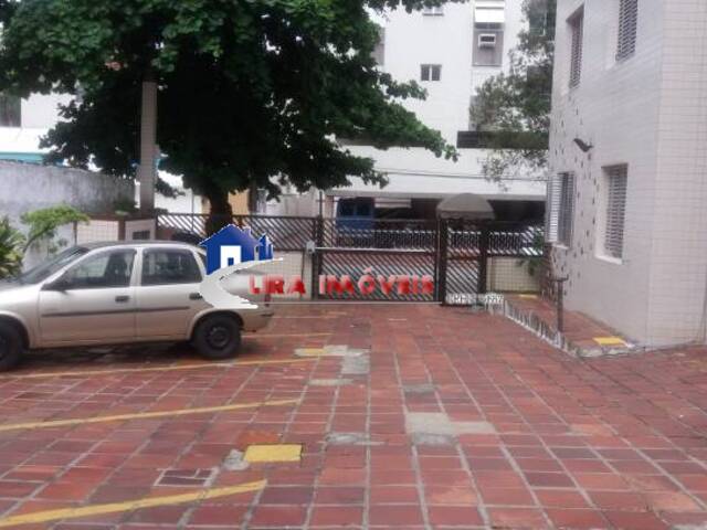 #516 - Apartamento para Venda em São Vicente - SP