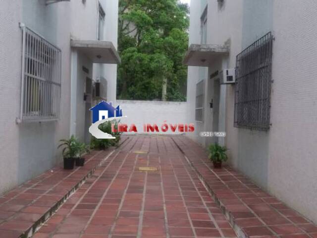Apartamento para Venda em São Vicente - 2
